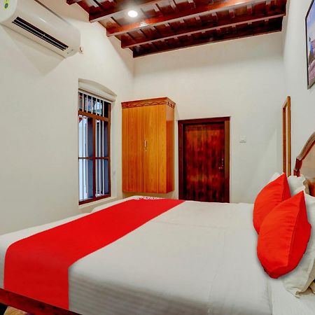 Hotel O Poptavern Heritage Kovalam Bagian luar foto
